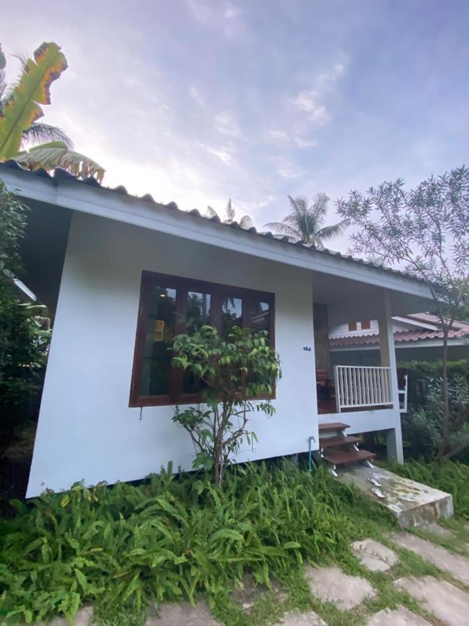 Baan Nai Suan Hotel Bophut Exterior foto